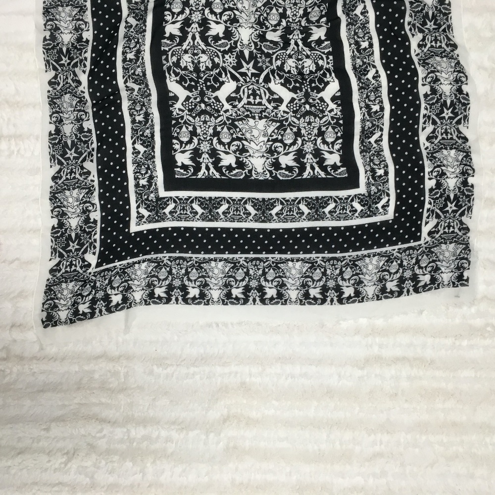 Talbots Rectangular Black & White Christmas Scarf - OS